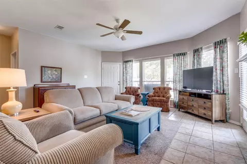 2116 Tanglewood Blvd #1002, Pottsboro, TX 75076
