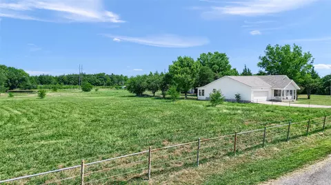 1613 Middle Rd, Denison, TX 75021 photo 38