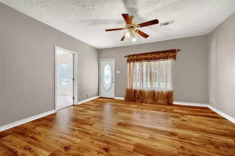 1613 Middle Rd, Denison, TX 75021 photo 11