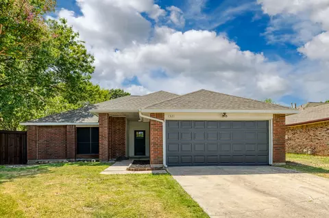 1321 Blum Ct, Flower Mound, TX 75028