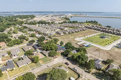 View/Area - 2201 Crestview Ln, Rowlett, TX 75088 photo 3 of 5