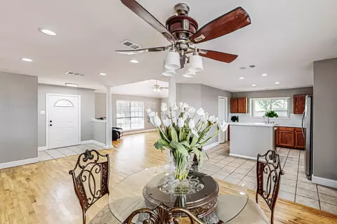 Entry Way - 2201 Crestview Ln, Rowlett, TX 75088 photo 1 of 2
