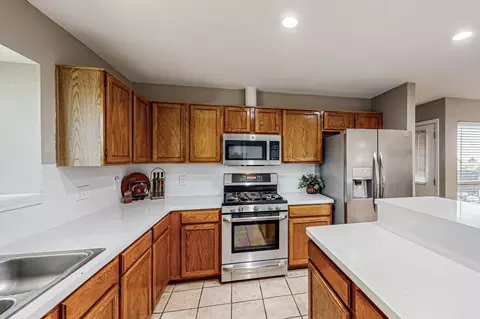 Kitchen - 2201 Crestview Ln, Rowlett, TX 75088 photo 3 of 3