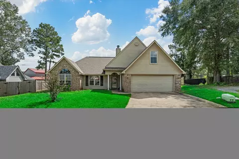 441 Cross Dr, Haughton, LA 71037