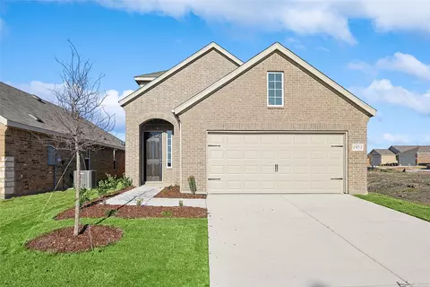1951 Long Pond Trl, Forney, TX 75126