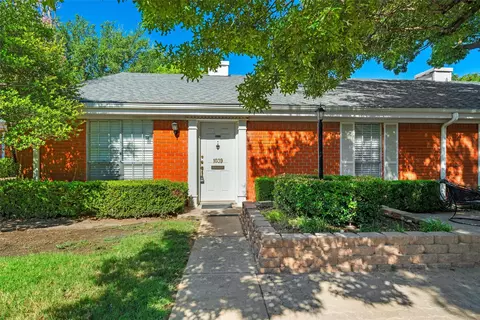 1039 Roaring Springs Rd, Fort Worth, TX 76114