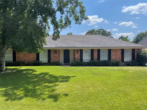 320 Peach Dr, Shreveport, LA 71106