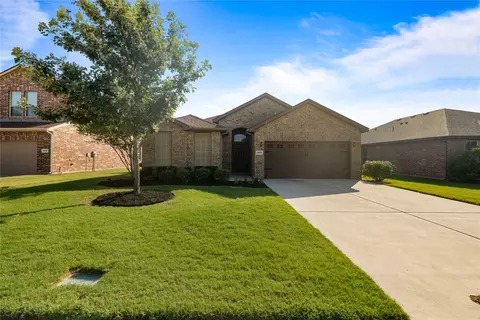 1820 Creekwood Dr, Cleburne, TX 76033
