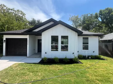 2636 Tanner St, Dallas, TX 75215