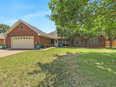 Exterior - 506 E 5th St, Prosper, TX 75078 photo 7 of 10