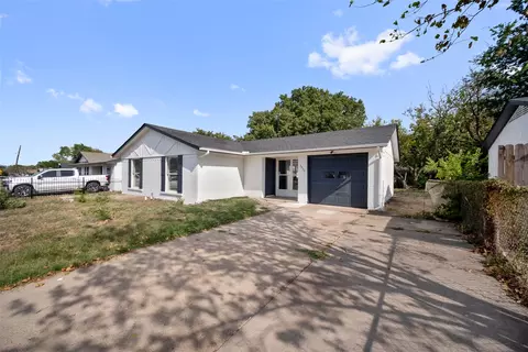 3532 Softcloud Dr, Dallas, TX 75241