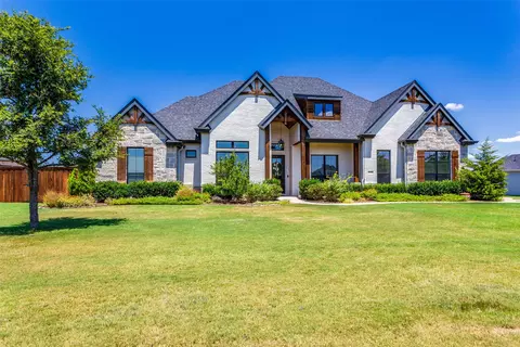3721 Lizzy Ln, Midlothian, TX 76065