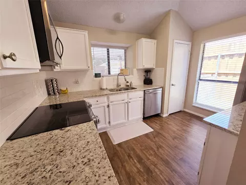 4013 Highmeadow Dr, Rowlett, TX 75088 photo 5