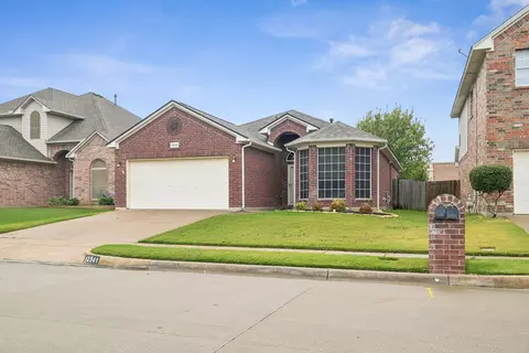 12541 Cottageville Ln, Fort Worth, TX 76244