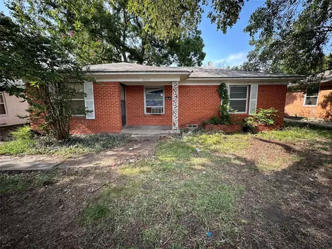 2409 Barnes Bridge Rd, Dallas, TX 75228