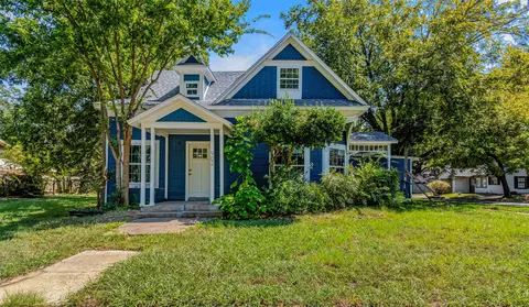 902 N Frances St, Terrell, TX 75160