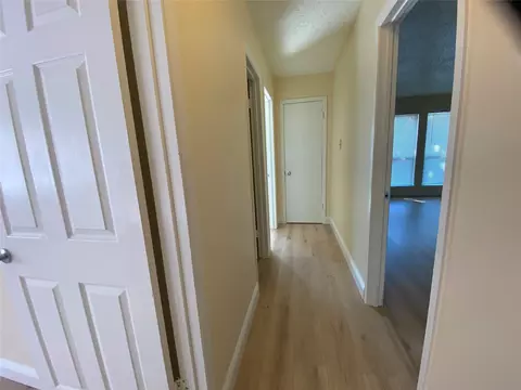 2802 Emerald Dr, Mesquite, TX 75150 photo 14