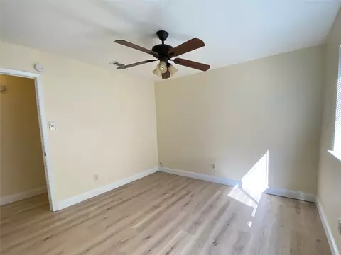 2802 Emerald Dr, Mesquite, TX 75150 photo 21