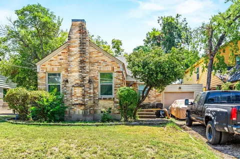 4526 Capitol Ave, Dallas, TX 75204