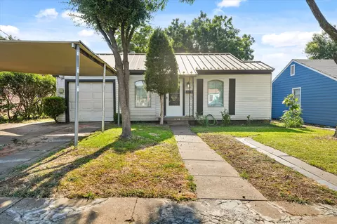 1120 Keats Dr, Dallas, TX 75211