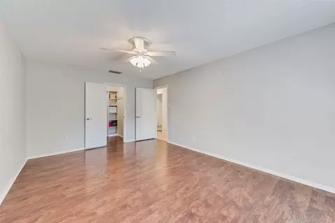 2811 Cresthaven Dr, Grapevine, TX 76051 photo 9