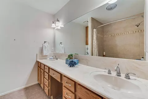 2811 Cresthaven Dr, Grapevine, TX 76051 photo 13