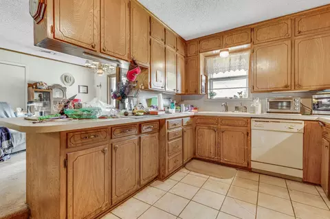 500 E 6th St, Krum, TX 76249 photo 14