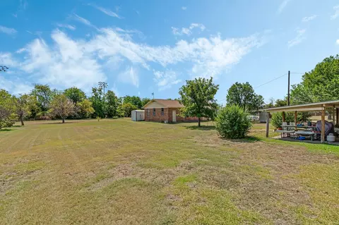 500 E 6th St, Krum, TX 76249 photo 22