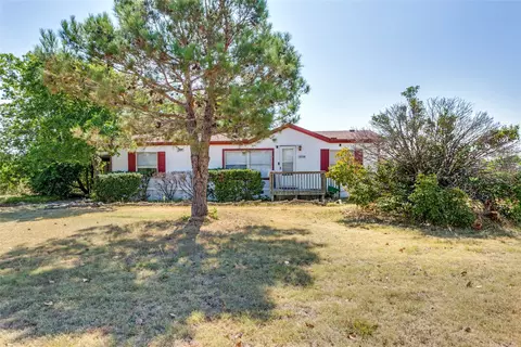 12138 Thistle Ln, Justin, TX 76247