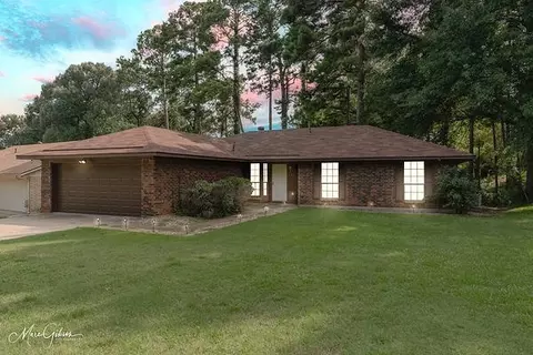 3231 Pine Haven Ln, Haughton, LA 71037
