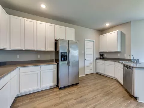 Kitchen - 2012 Bellatrix Dr, Haslet, TX 76052 photo 3 of 3