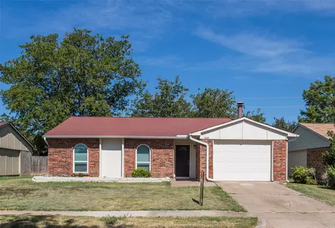 1004 Hawthorne Dr, Allen, TX 75002