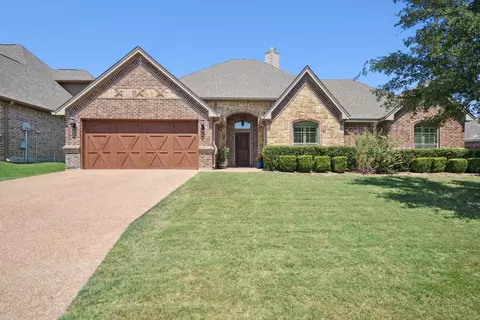 377 Spyglass Dr, Willow Park, TX 76008