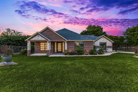 1008 E Ovilla Rd, Red Oak, TX 75154
