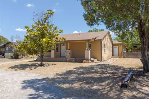 2520 Roberts Cut Off Rd, Sansom Park, TX 76114