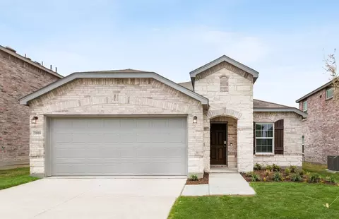 1918 Cherry Bark Ln, Forney, TX 75126