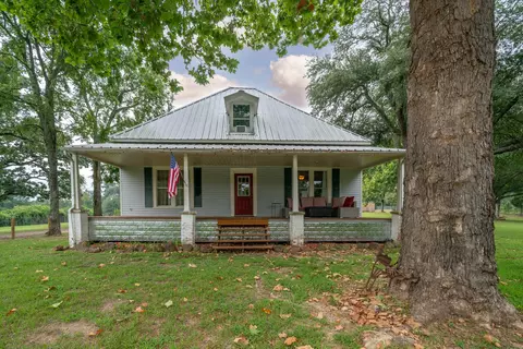 17049 Fm 450, Diana, TX 75640