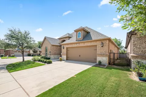 744 Elysee Ln #102, Keller, TX 76248
