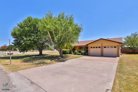 101 Century Ln, Clyde, TX 79510