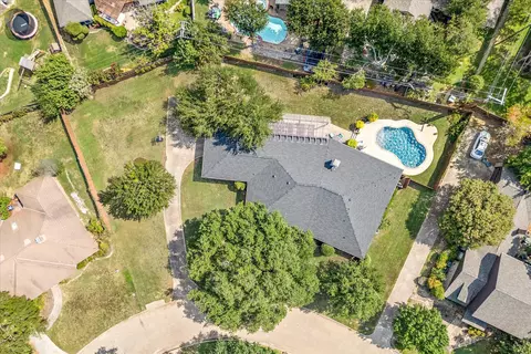 9 Hillcrest Ct, Trophy Club, TX 76262