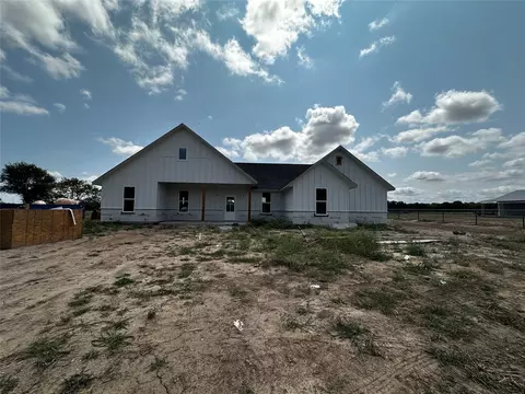 1045 County Road 3451, Paradise, TX 76073