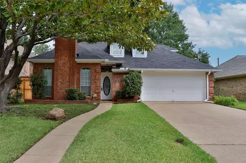 2405 Cameron Ct, Irving, TX 75060