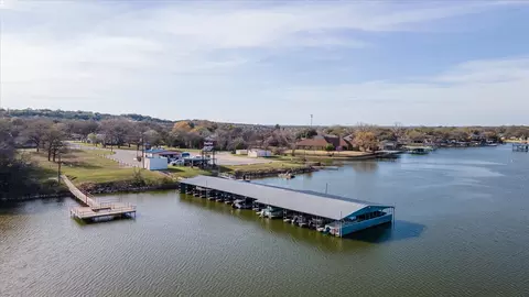 4202 Carson Ct, Granbury, TX 76048