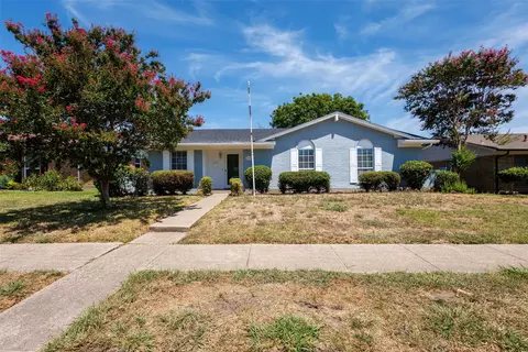 2213 Richbrook Dr, Garland, TX 75044