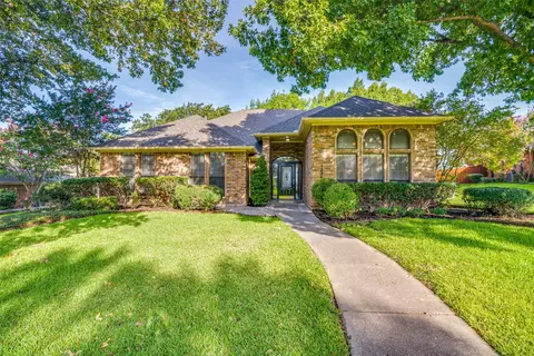 1226 Broken Arrow Trl, Carrollton, TX 75007