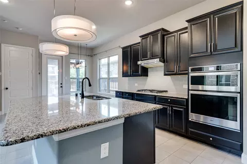 Kitchen - 305 Park Dr, Euless, TX 76040 photo 3 of 3