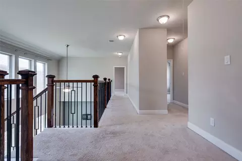 Entry Way - 305 Park Dr, Euless, TX 76040 photo 4 of 5