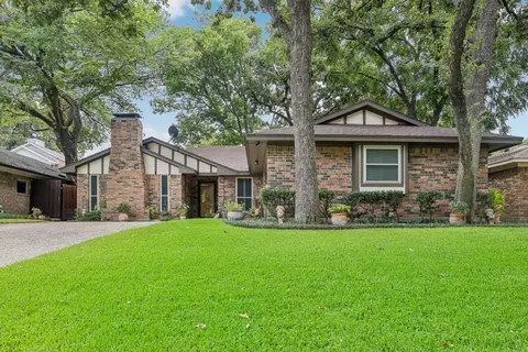 3828 Double Oak Ln, Irving, TX 75061