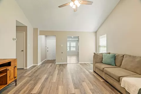 Other - 409 Sage Ln, Euless, TX 76039 photo 1 of 9