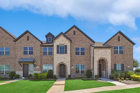 2744 Vista Park Ln, Lewisville, TX 75067